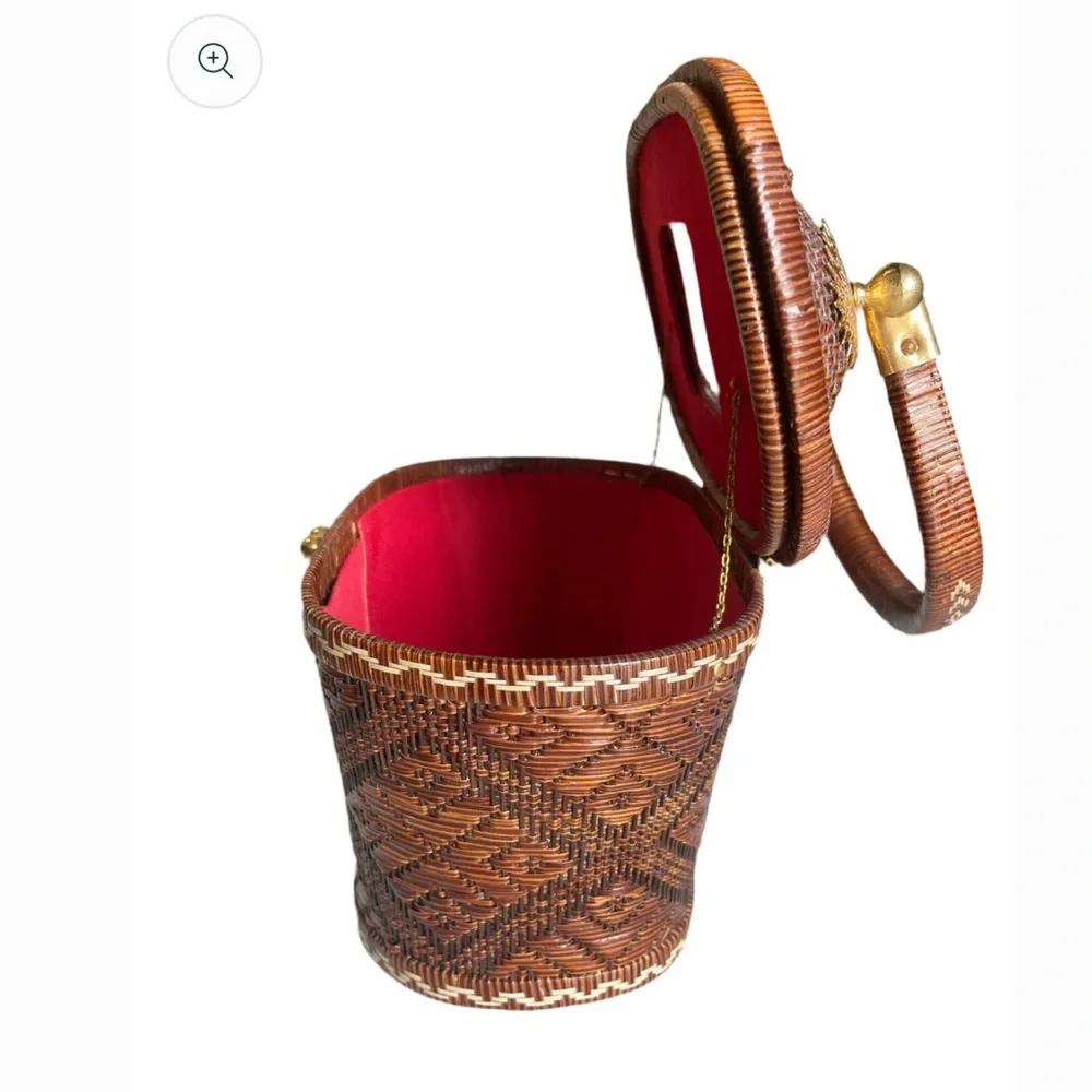 SUGARCOAT HOME
Vintage Thai Woven Rattan Bag with red velvet interior & mirror - Picture 2 of 7